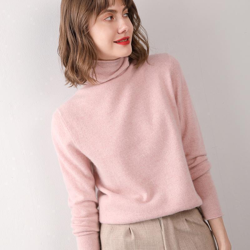 Women's wool sweater with stand-up collar made of 100% wool