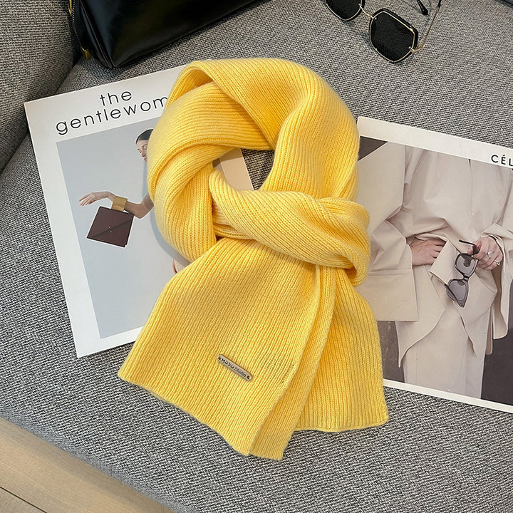 Knitted scarf made of pure wool, 162x33 cm