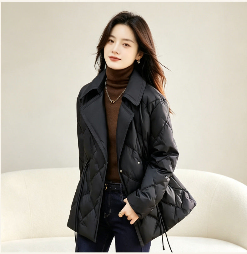 Short women's down jacket in elegant style