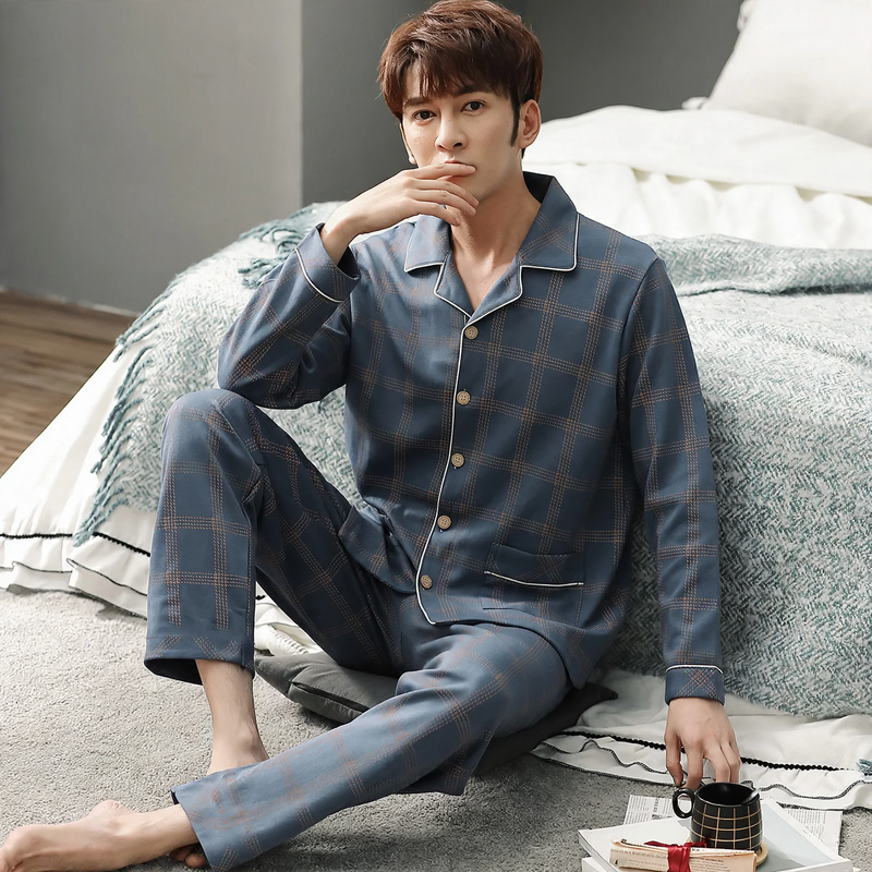 Men's cotton pajamas, various sizes