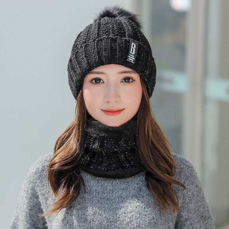 Lined knit beanie and scarf set