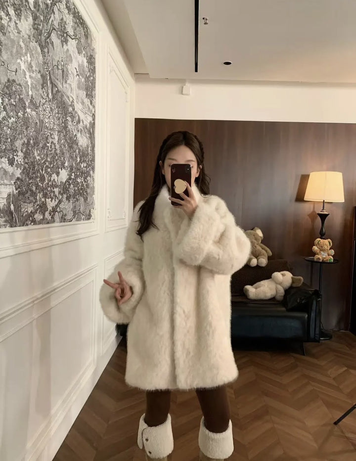 Women's coat in lambskin look with stand-up collar