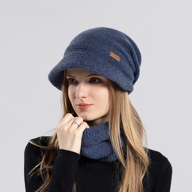 Knitted hat and scarf set with lining