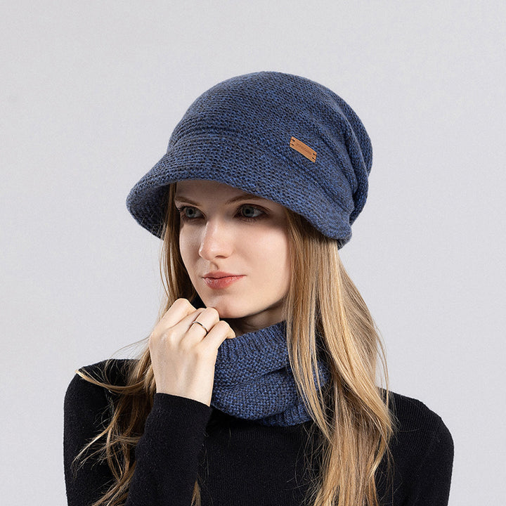 Knitted hat and scarf set with lining