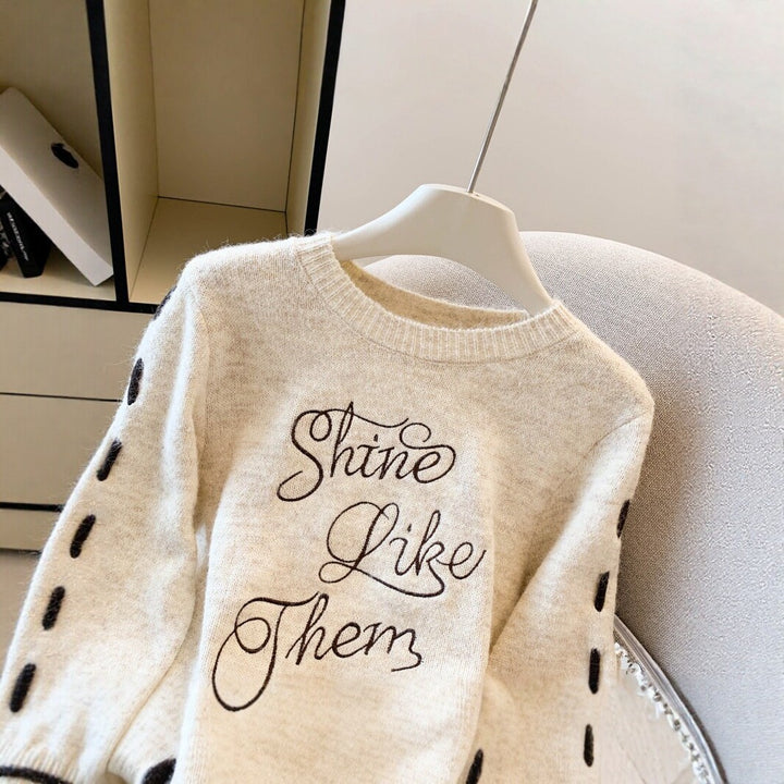 Vintage sweater with embroidery for women
