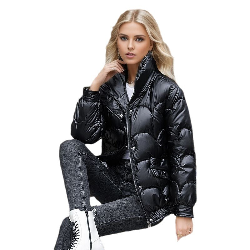 Short women's padded jacket, shiny, easy-care