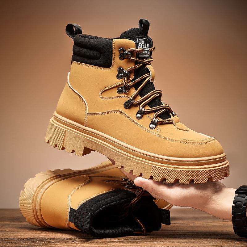 Robust men's winter boots with warm lining