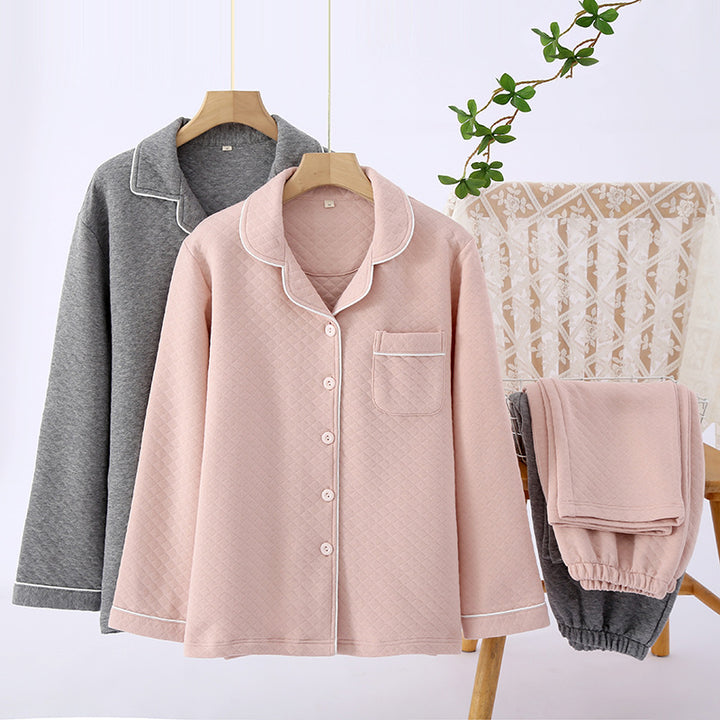 Pair-house suit made of air-layer material