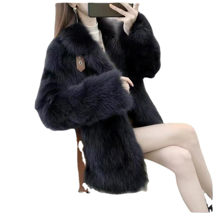 Elegant faux fur coat in fox look