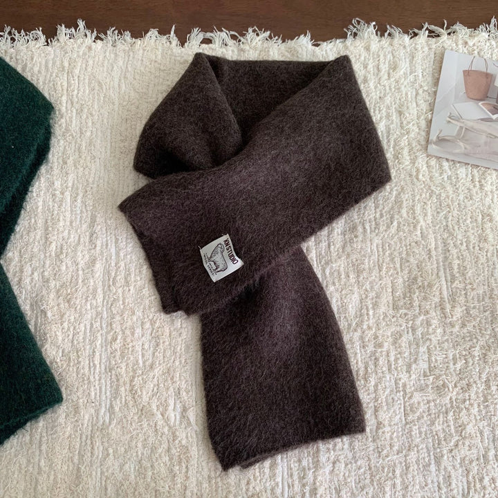 Short knit scarf with slit, alpaca wool blend