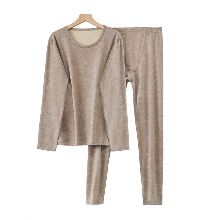 Thermal underwear set with heat function