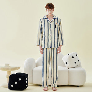 Warmer Men's Pajamas made of Coral Fleece