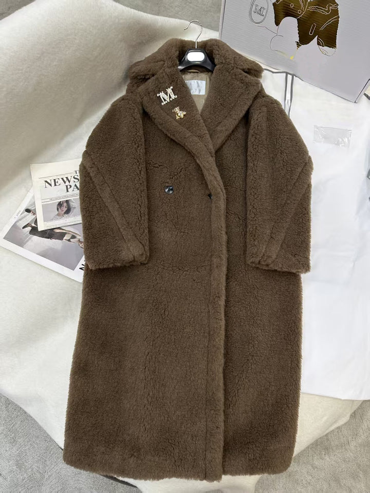 Long teddy coat made of wool and alpaca wool