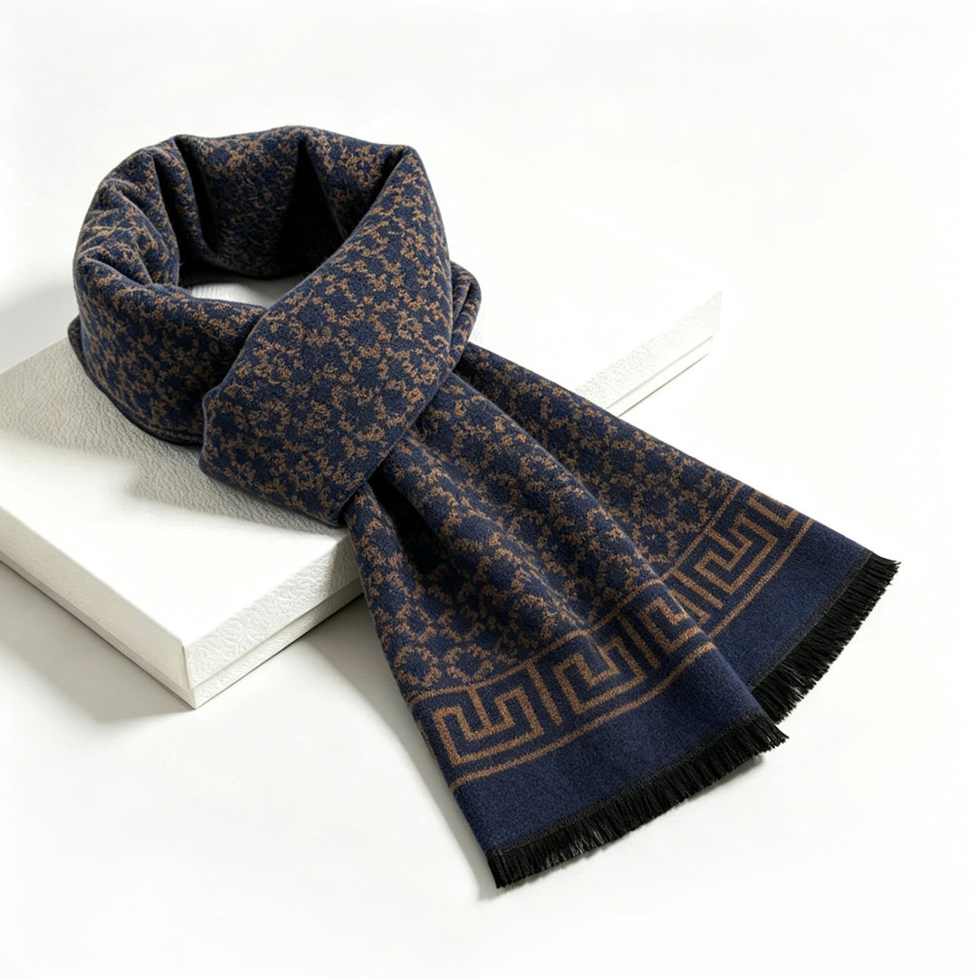 Checked scarf made of wool blend fabric