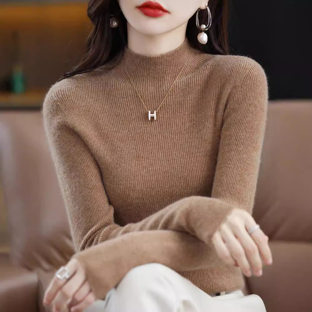 Ladies knit pullover with stand-up collar, seamless