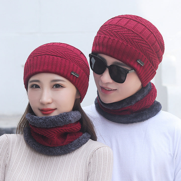 Padded knit hat and scarf set for men