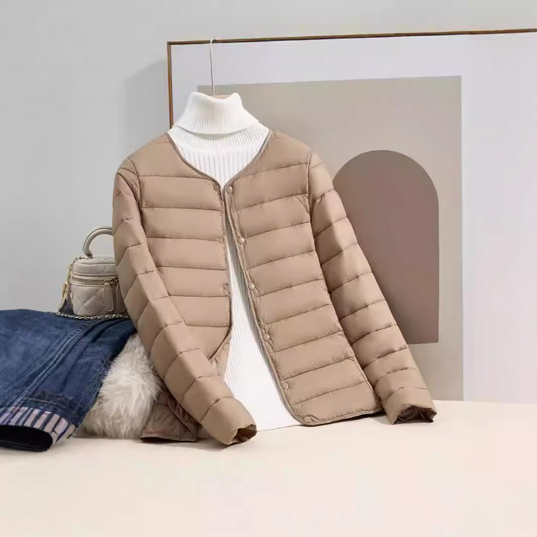 Light, padded women's quilted jacket