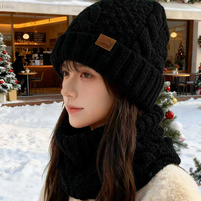Knitted hat with scarf set, lined, with ear protection