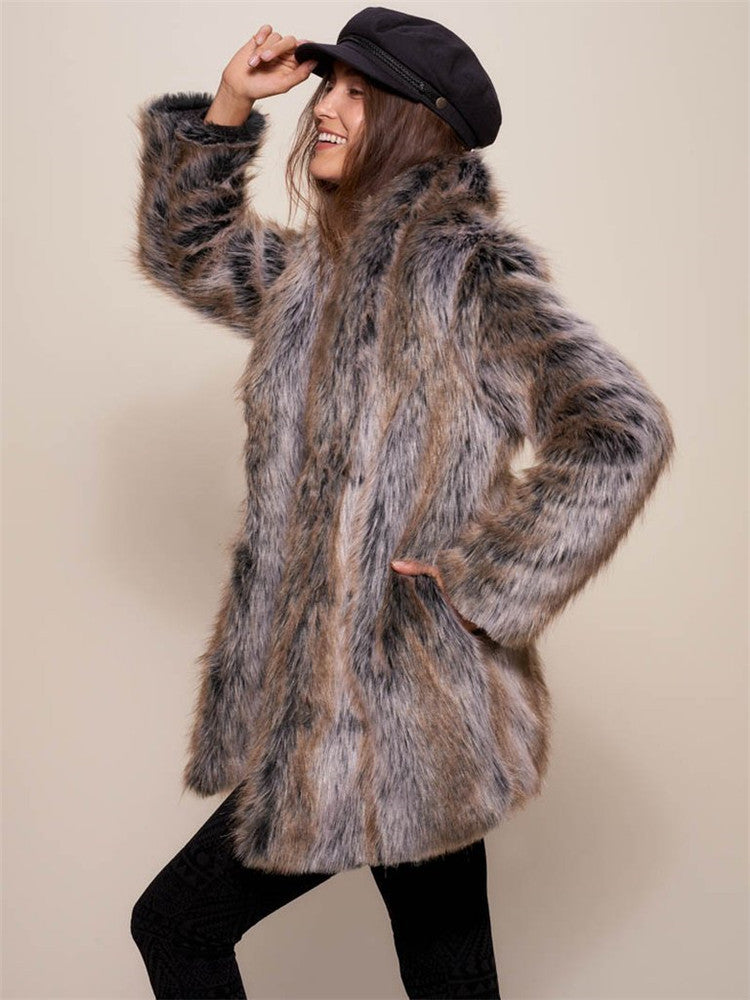 Fashionable faux fur coat for ladies