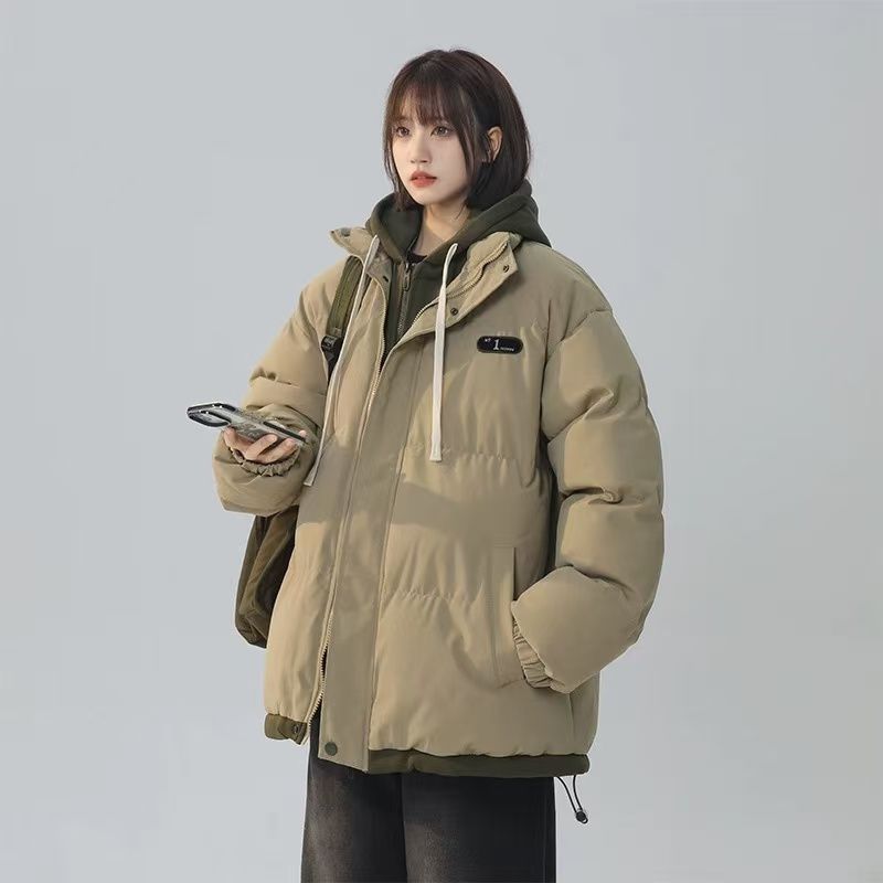 Fleece-lined women's winter jacket in layered look