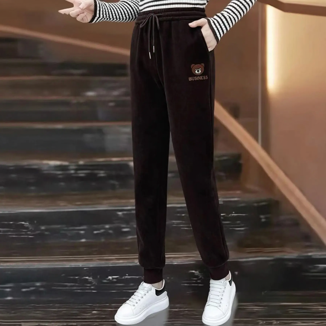 Padded women's corduroy joggers with cuffs