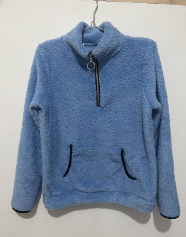 Women's sweatshirt with stand collar, zipper and pockets
