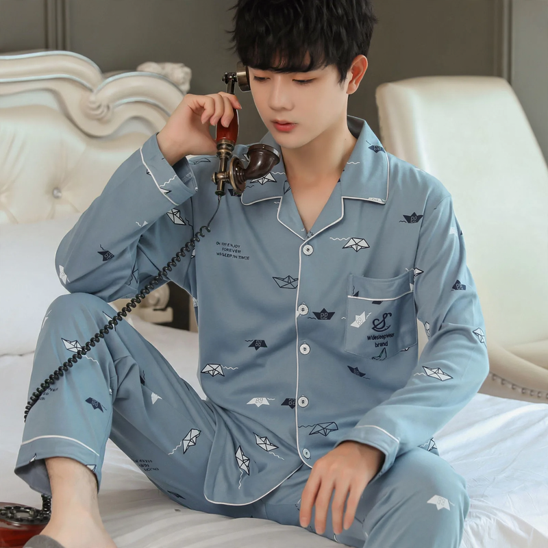 Men's pajamas made of pure cotton, loose fit