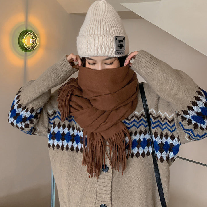 Wool-cashmere blend scarf with fringes, 33x180 cm