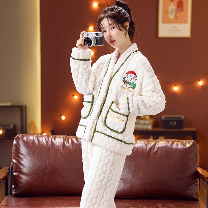 Women's flannel pajama set with Christmas collar, insulated