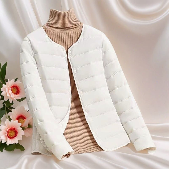 Light, padded women's quilted jacket
