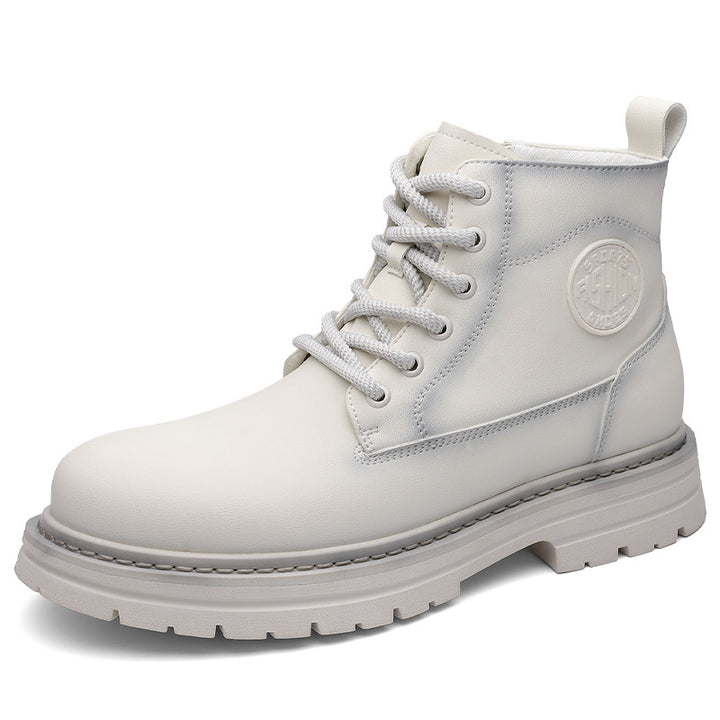 Fashionable men's boots, lined