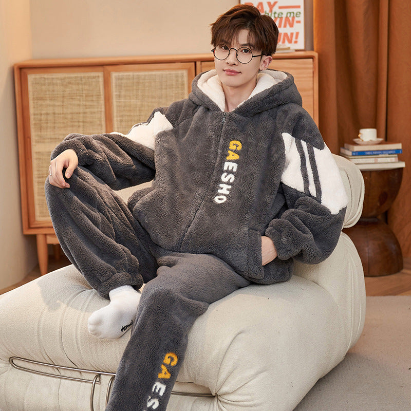 Warmer men's pajamas made of flannel, lined