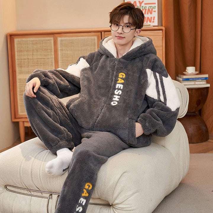 Warmer men's pajamas made of flannel, lined