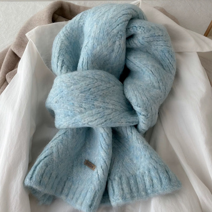 Alpaca wool blend knitted scarf, 22x162 cm