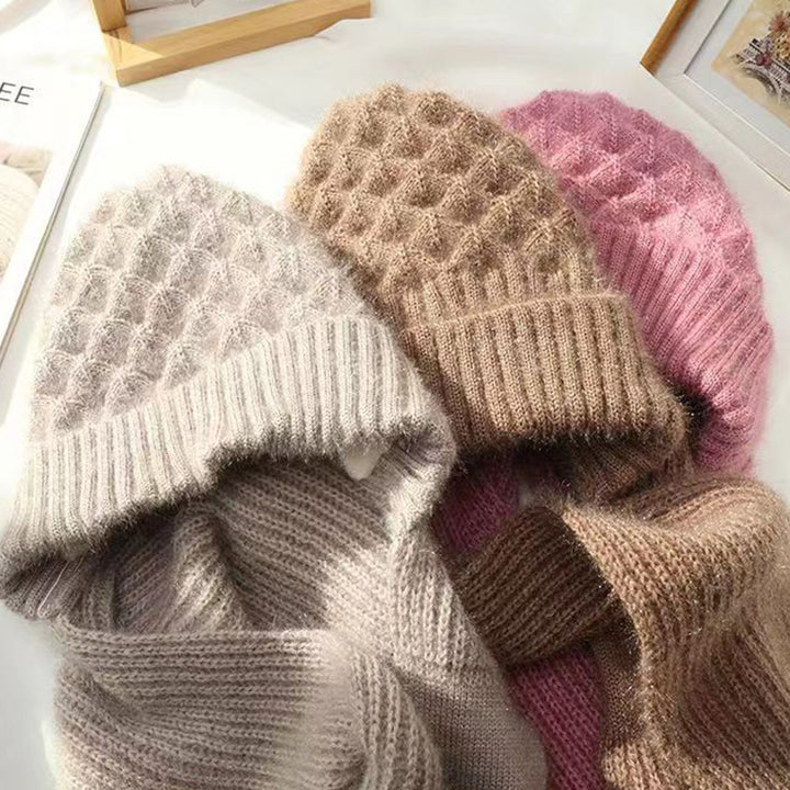 Knitted hat and scarf set