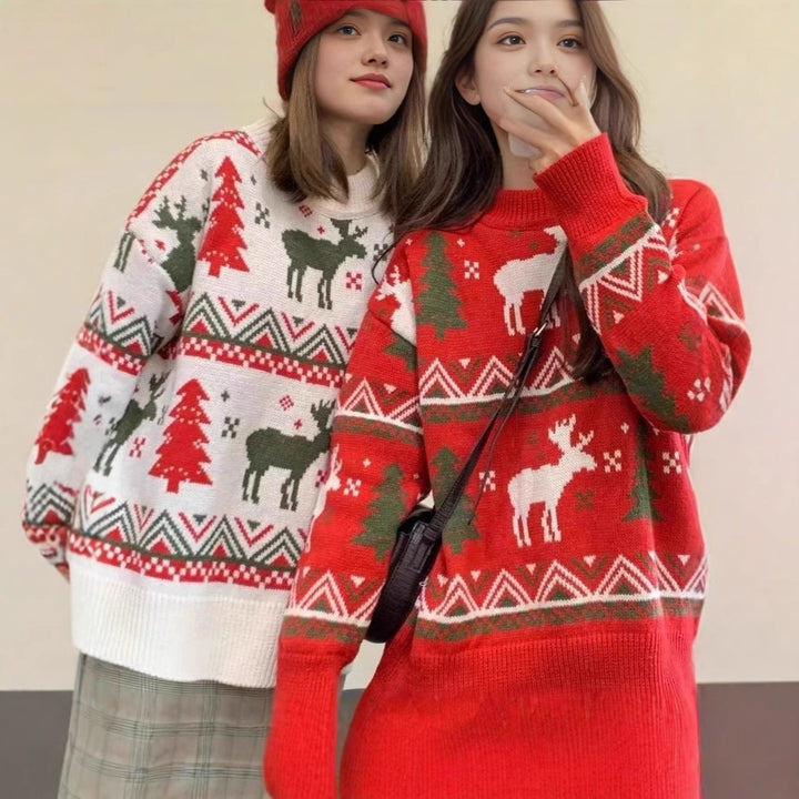 Women's Christmas sweater with reindeer motif