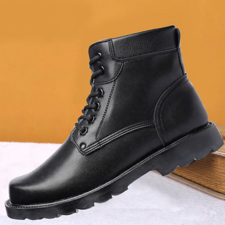 Warm men's winter boots with lamb fur