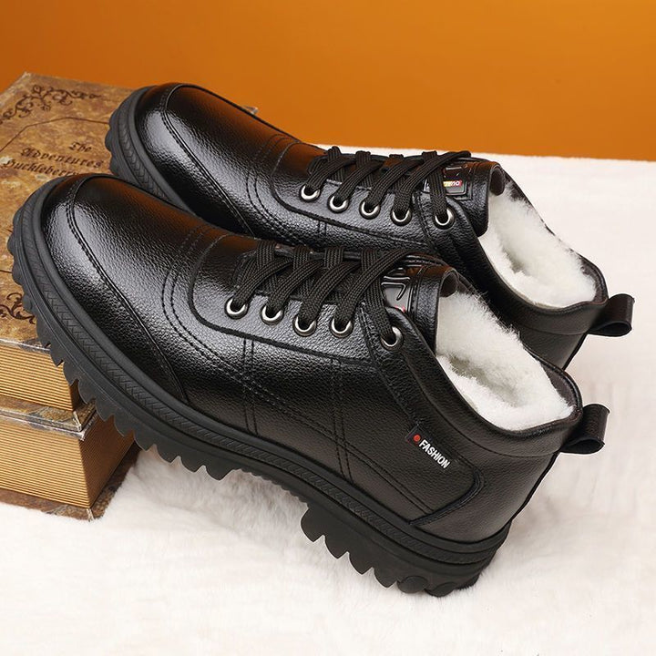 Padded men's winter boots, warm and durable