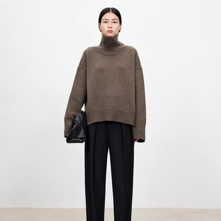 Ladies' wool sweater, high collar, loose fit, winter