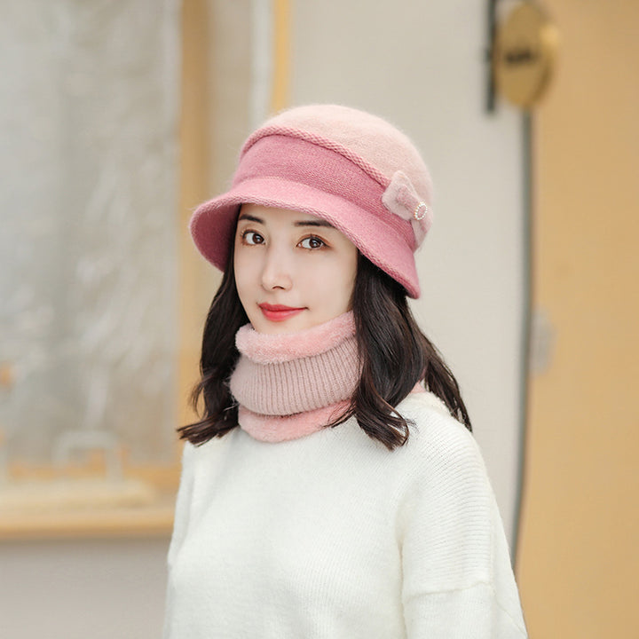 Winter knitted hat with scarf, lined