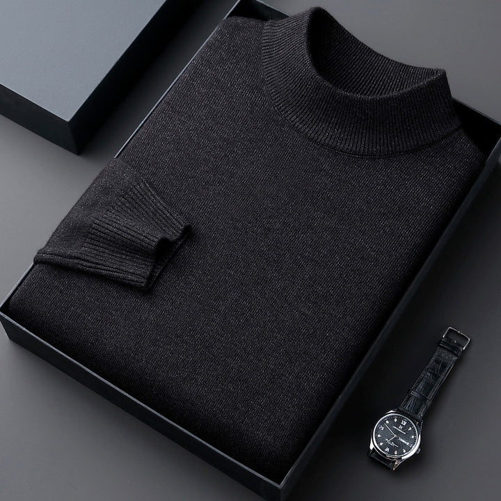Men's pullover with stand-up collar, finely knitted