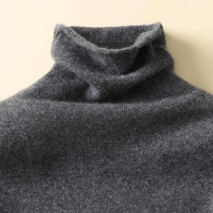 Women's wool sweater with stand-up collar made of 100% wool
