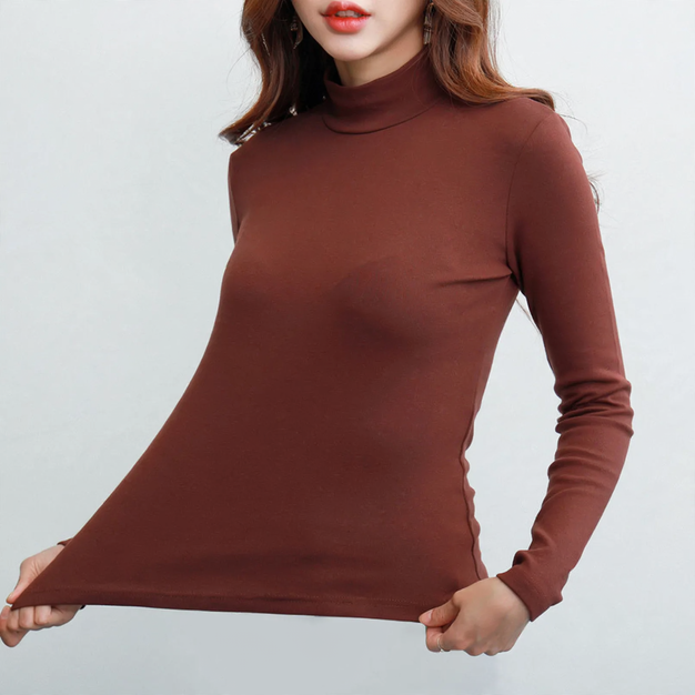 Padded women's long sleeve undershirt with turtleneck