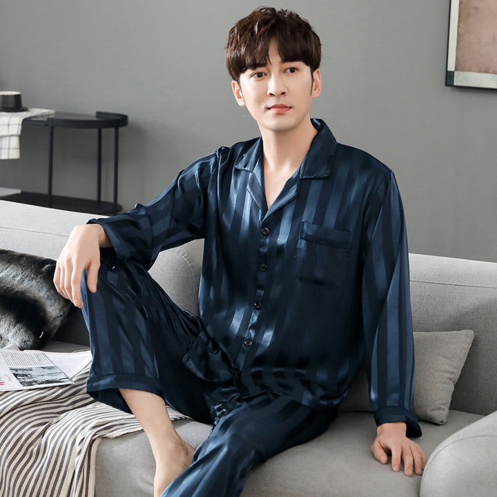 Light men's pajamas made of ice silk, breathable