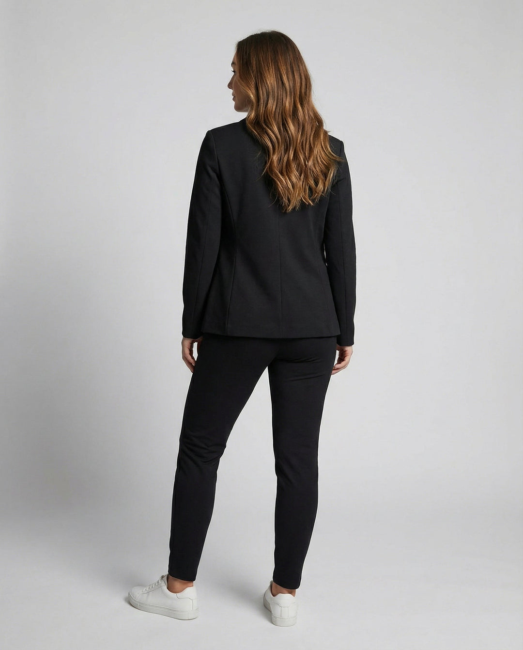 Elegant Women's Blazer Pants Set