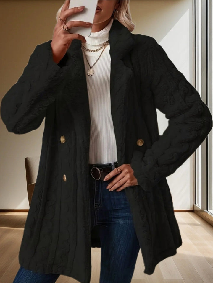 Women's coat with lapel collar and double button placket