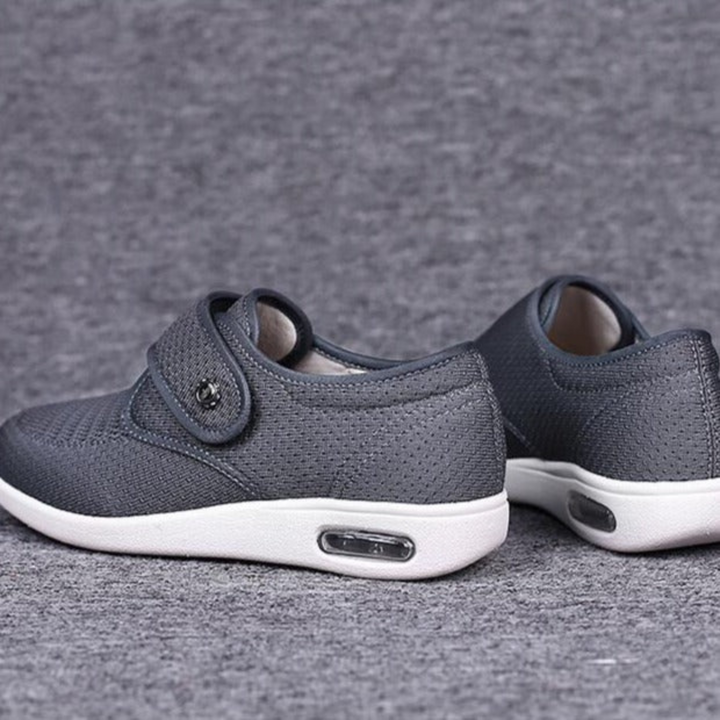 Shoes for diabetics with swollen feet