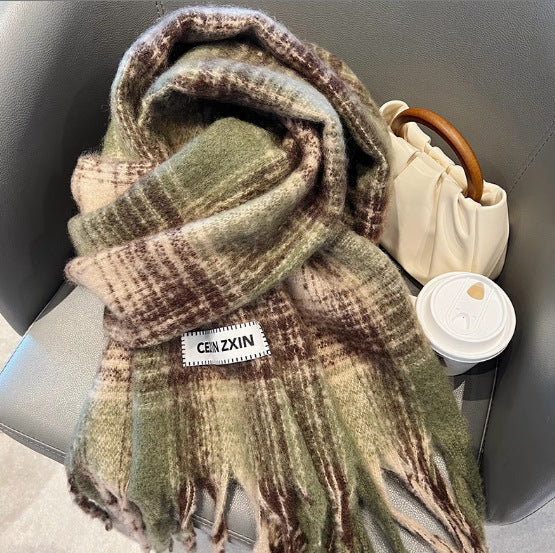 Checked scarf with gradient