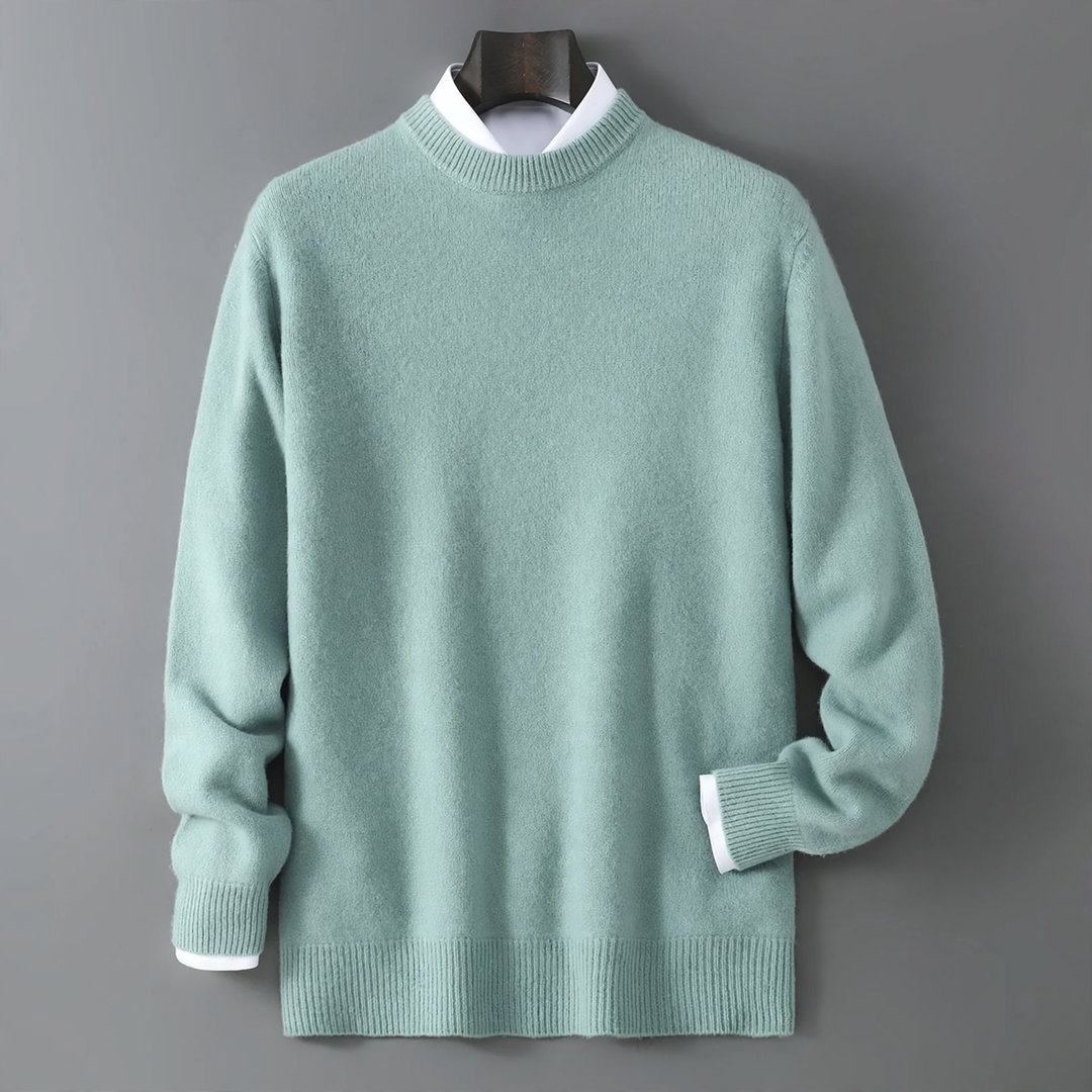 Men's knitted sweater, round neck, loose