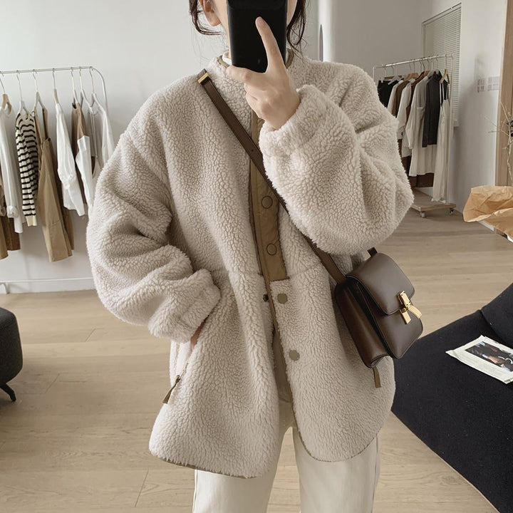 Lamb fleece coat, stand-up collar, with tie belt